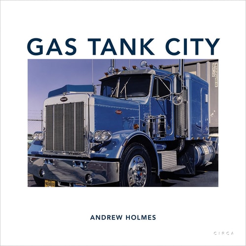 Gas Tank City von Andrew Holmes