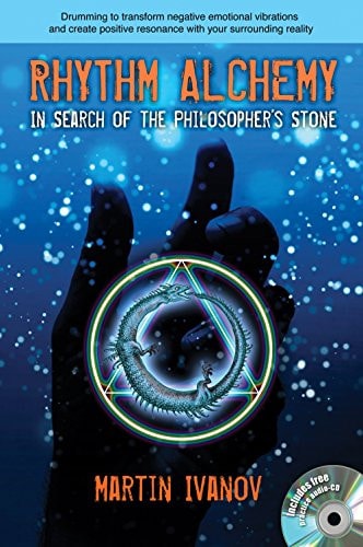 Twelve Essential Healing Crystals ; Your First Aid Manual for Preventing and Treating Common Ailments from Allergies to Toothache by Michael Gienger