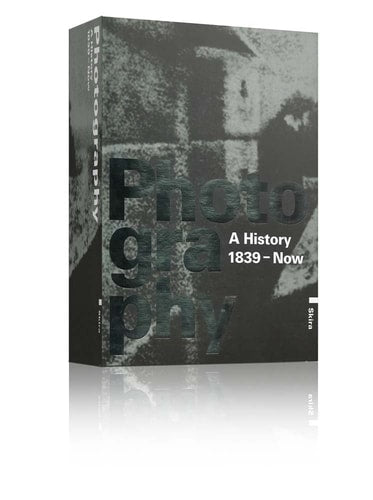 (TXS) Photography: A History 1839-Now by Walter Guadagnini