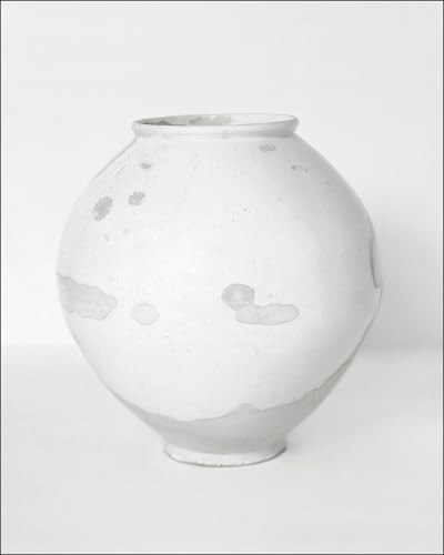 The Korean Ceramics The Scholar's Vision, The Photographer's Eye (slight shelf wear) by Yangmo Chung | Heakyum Kim | Bohnchang Koo