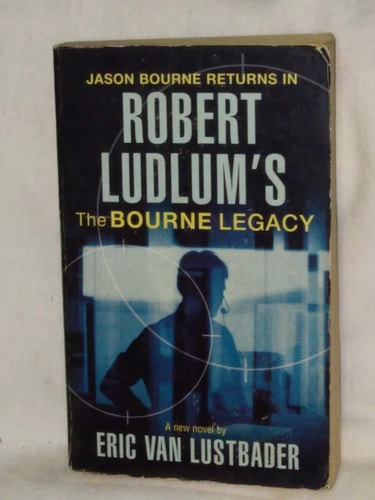 The Bourne Supremacy (Bourne Trilogy, Book 2)(shelfworn) by Robert Ludlum