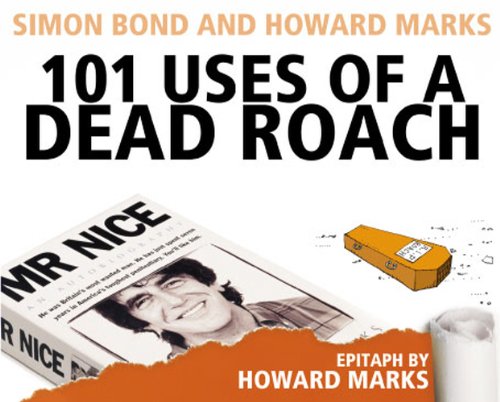 101 Uses of a Dead Roach by Bond, Simon and Marks, Howard