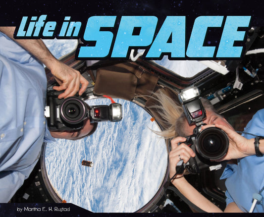 Life In Space by Martha E H Rustad